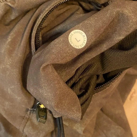 Lululemon Zeroed In Linerless Short 7" - Picture 5 of 5